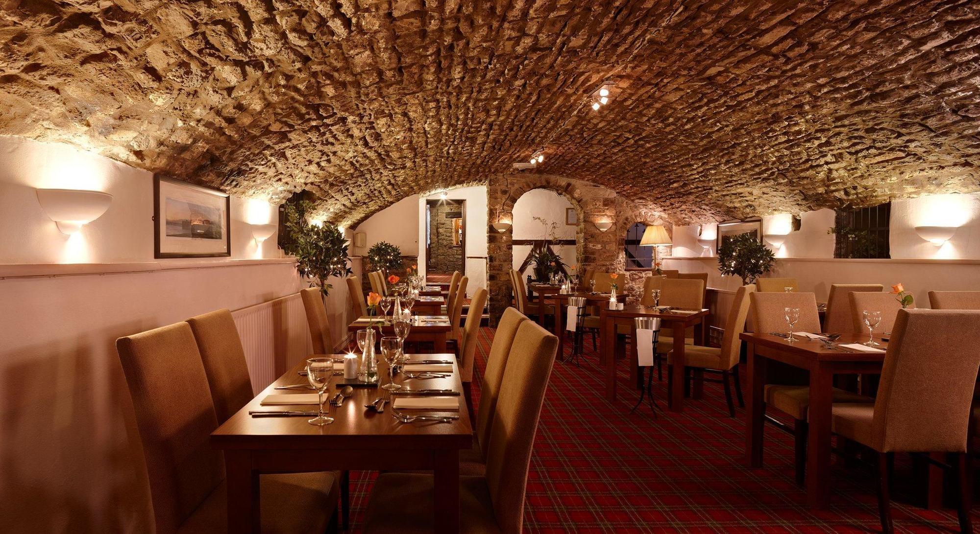 Hotel The Bear, Cowbridge Exterior foto