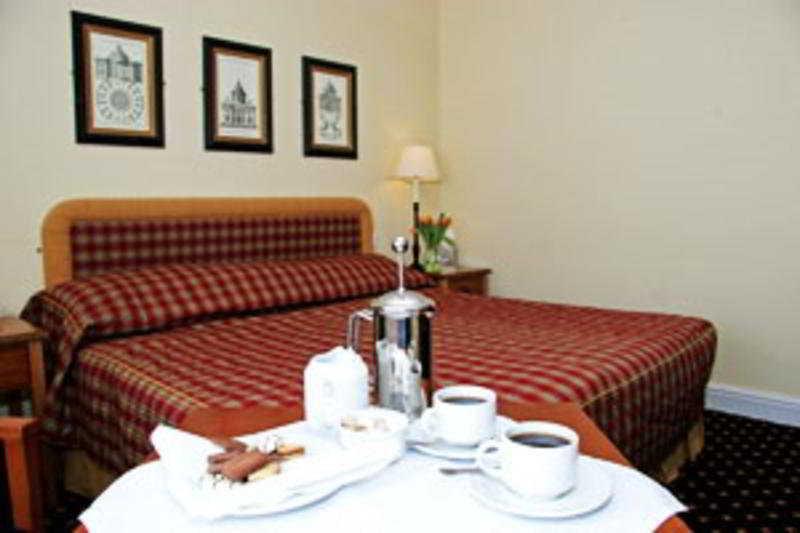 Hotel The Bear, Cowbridge Exterior foto